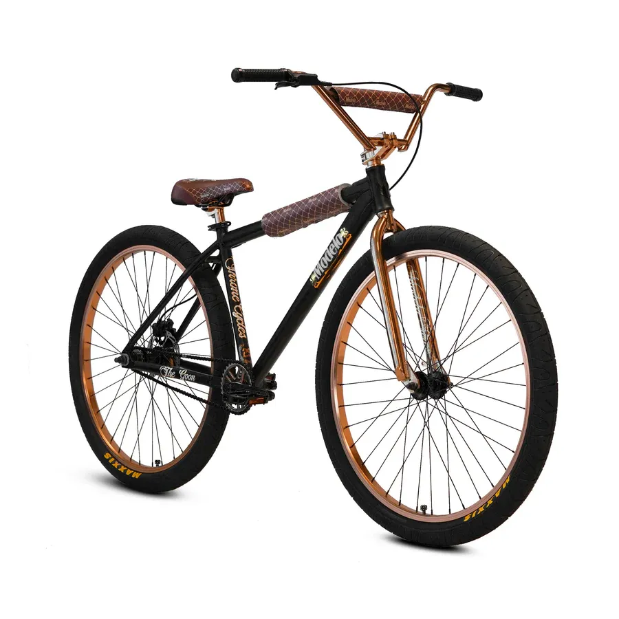 Throne Cycles - Modelo Black