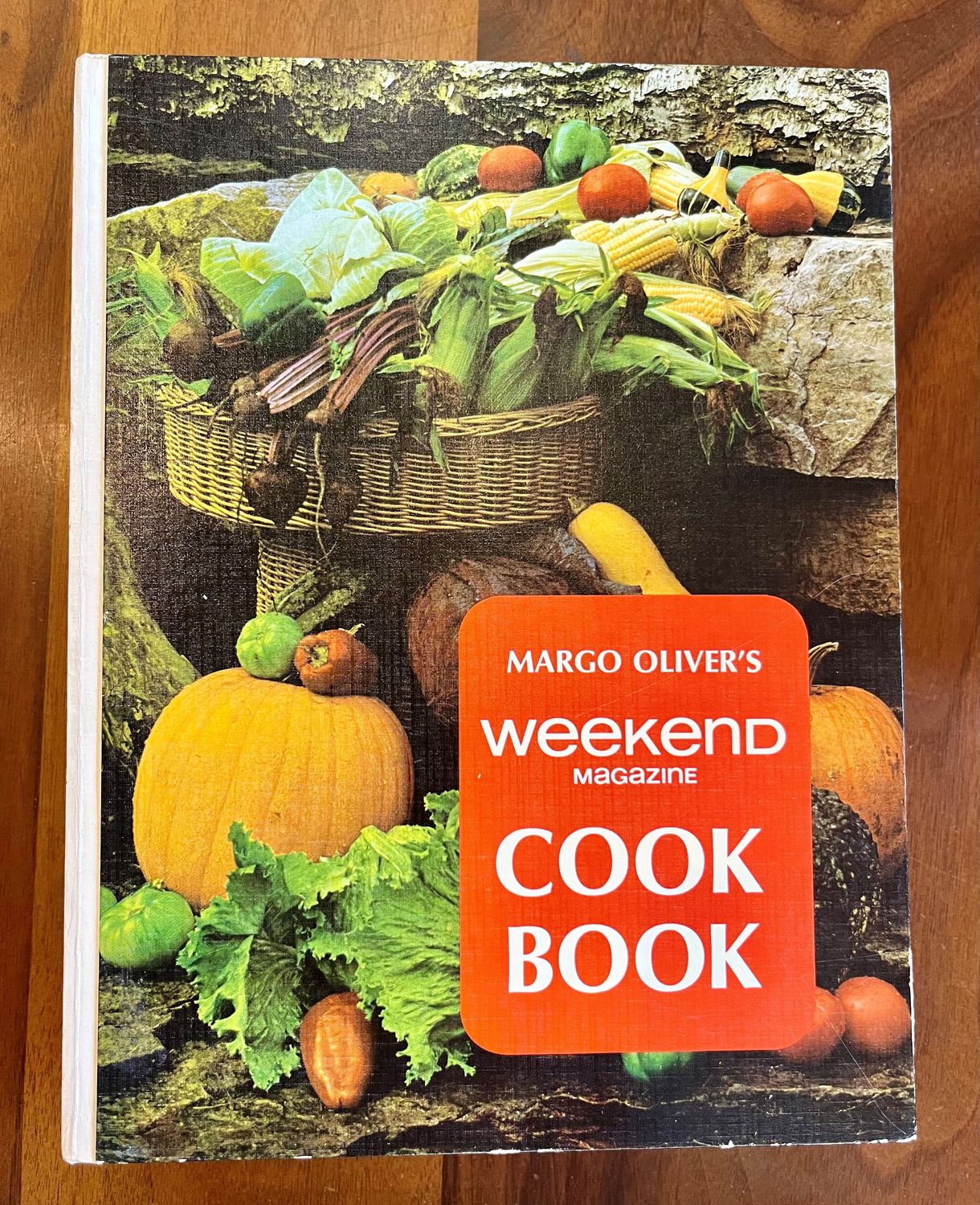 Livre d&#39;occasion - Weekend Magazine Cookbook - Margo Oliver