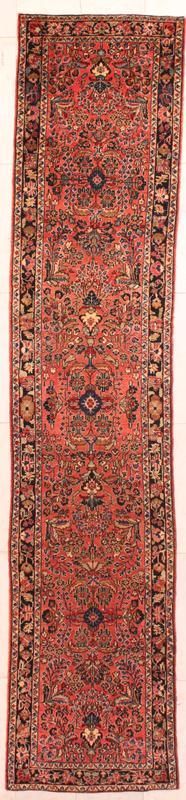 Antique Lilihan