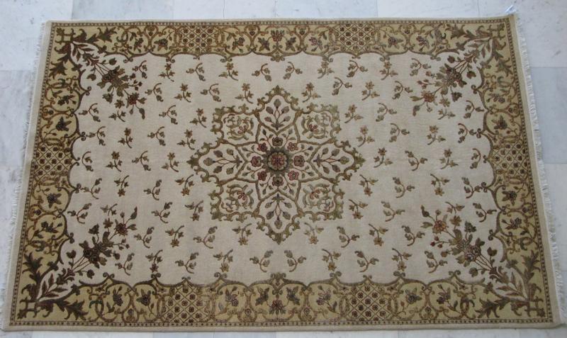 Traditional 21595 India Wool & Silk