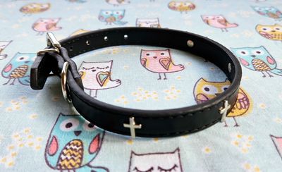 Black cross collar small