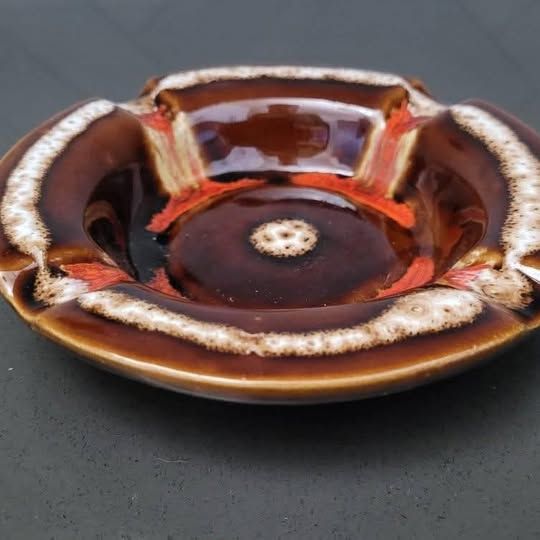 Vintage Ceramic 1970&#39;s Ashtray