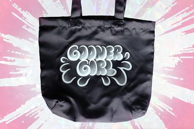GOONER GIRL TOTE BAGS