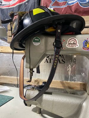 Helmet chin strap