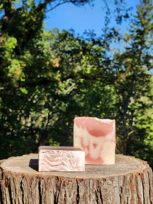 Frankincense &amp; Myrrh - Artisan Soap
