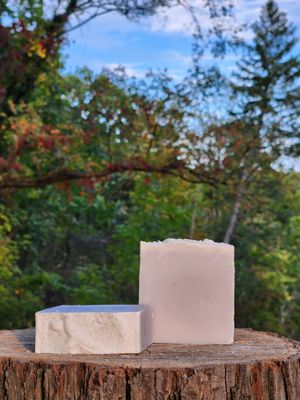 Sweet Lilac - Artisan Soap
