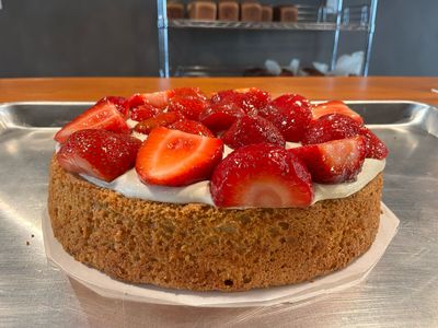 Einkorn Cake Topped with Fruit & Vanilla Bean Pastry Cream