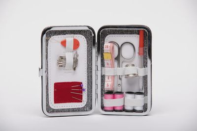 Glam&#39;r Gear Pocket Sewing Kit