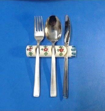 Set 6 pezzi Poggia Posate