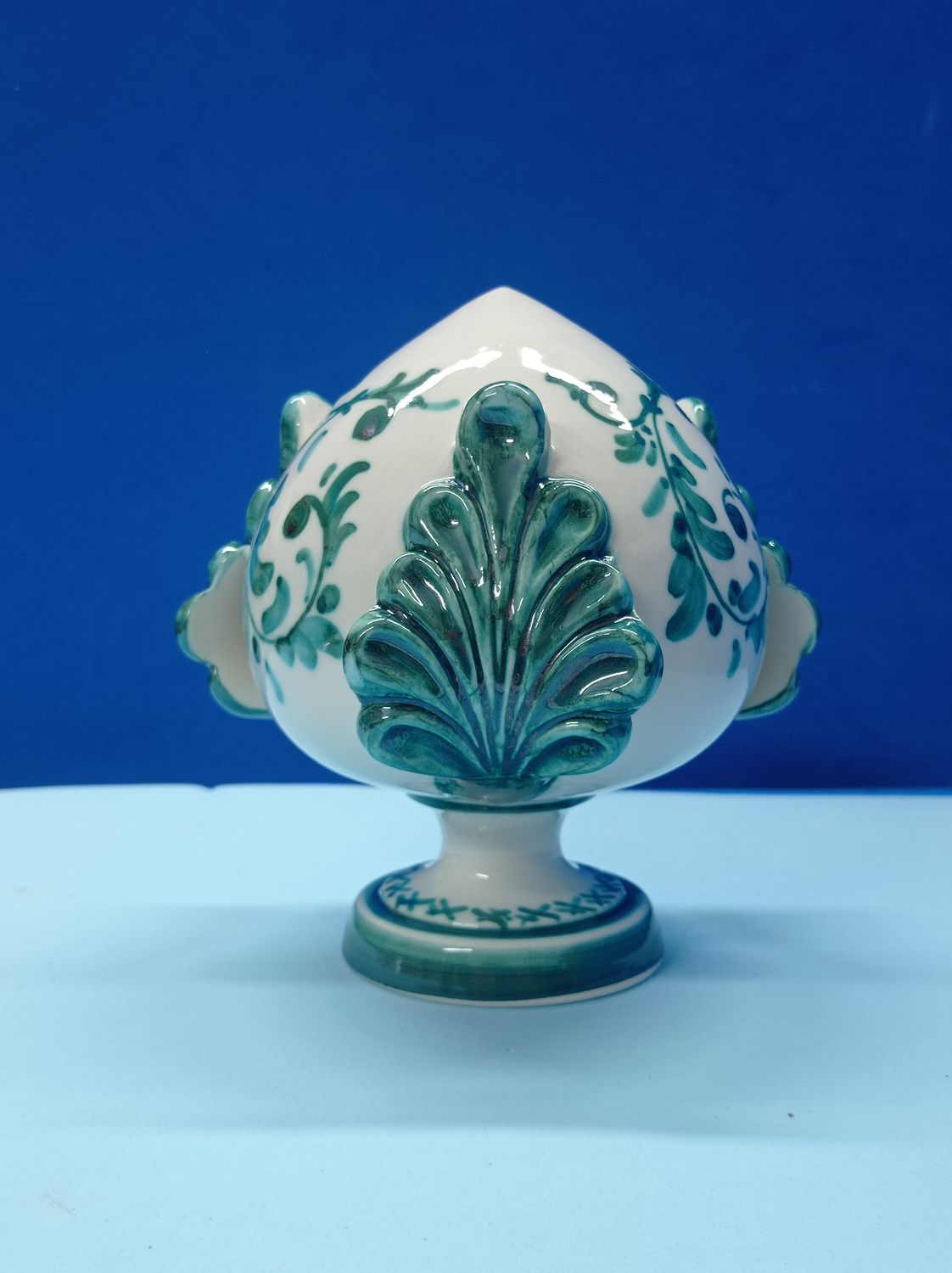 Pomo (ovvero Pumo) portafortuna, simbolo di fertilità e prosperità, idea regalo, h. 13 cm.