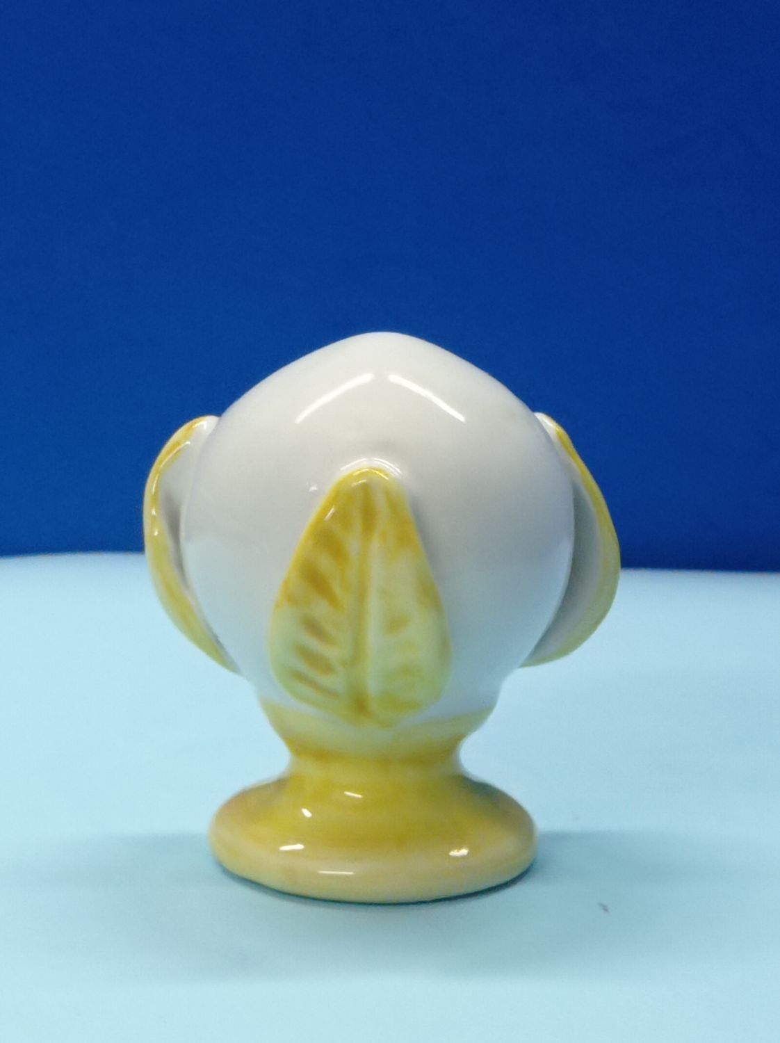 Pomo (ovvero Pumo) portafortuna, simbolo di fertilità e prosperità, idea regalo, h. 7 cm.