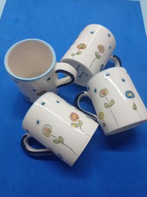 Tazze per colazione, serie