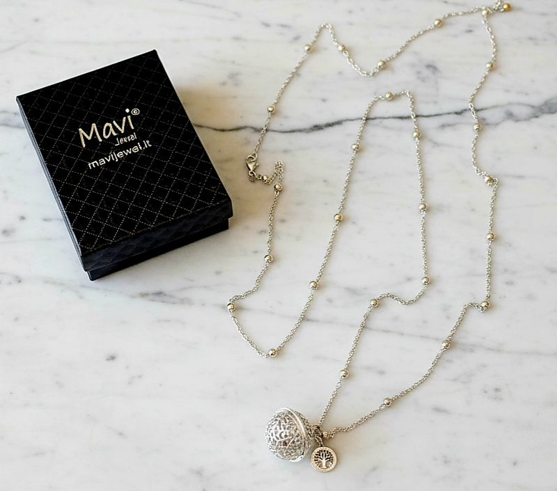 Richiamo degli angeli in acciaio a forma di sfera con charm albero della vita