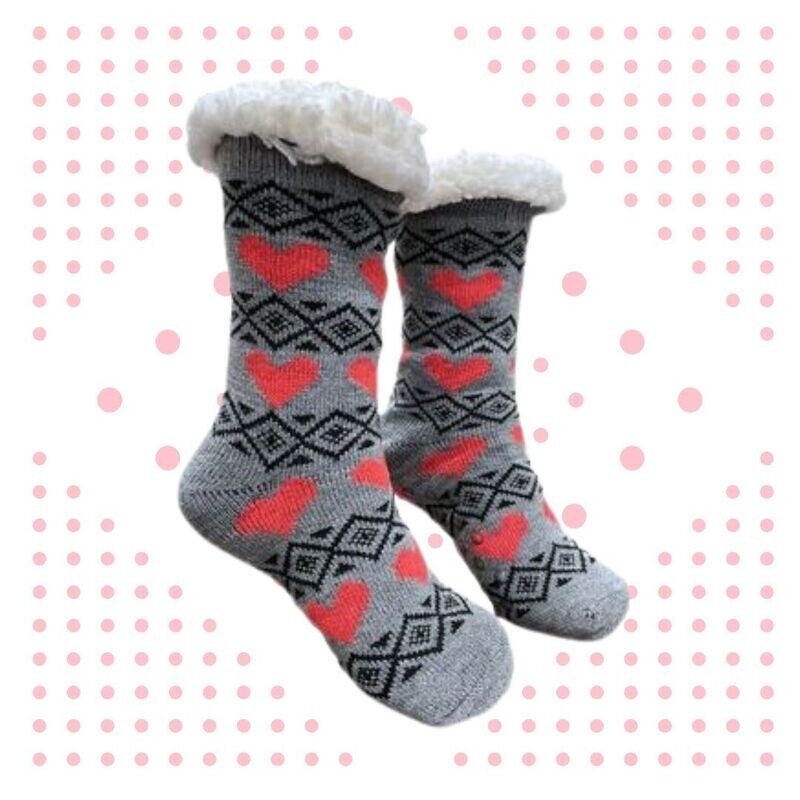 Women&#39;s Gray Plush Sherpa Red Heart Socks