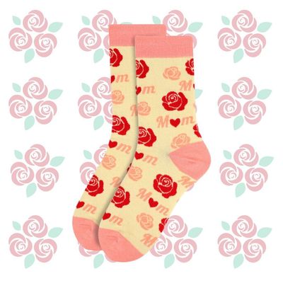 Women&#39;s Love Mom Crew Socks