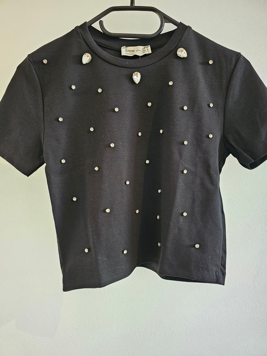 Basic T-Shirt mit Strass