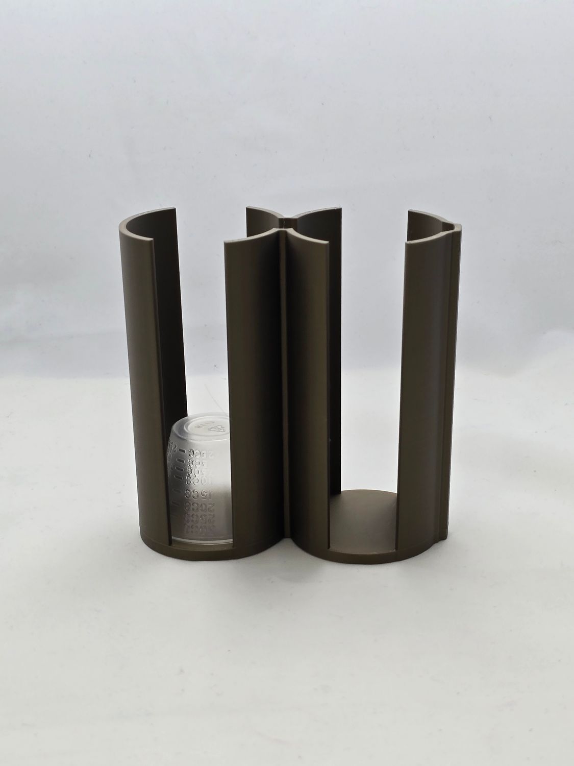 Double row medicine cups organizer