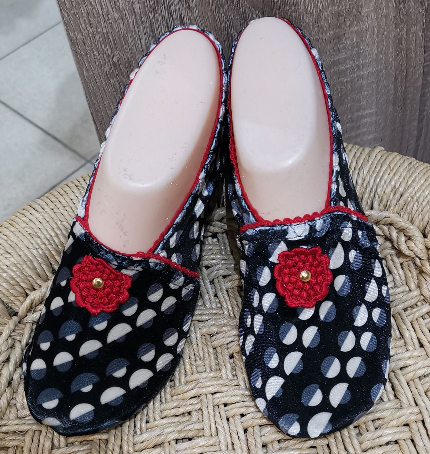 Chaussons Noirs à pois