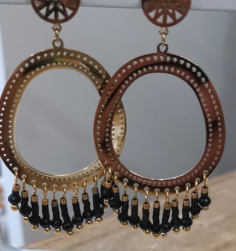 Boucles d&#39;oreilles en acier inoxydable, dorées et noires