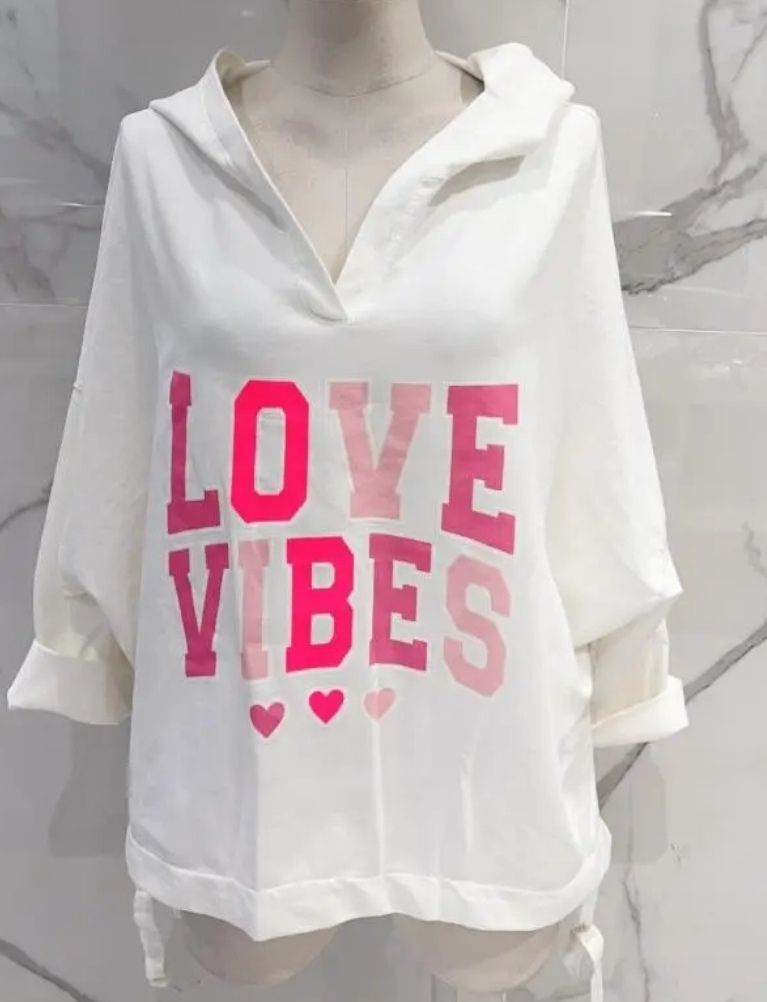 Sweat blanc à capuche &quot;Love vibes&quot;