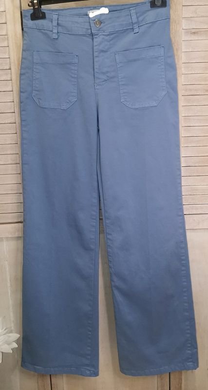 Pantalon bleu, chino large