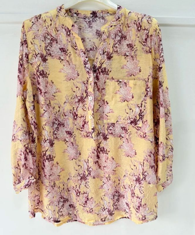 Chemise à motifs jaune et rose
