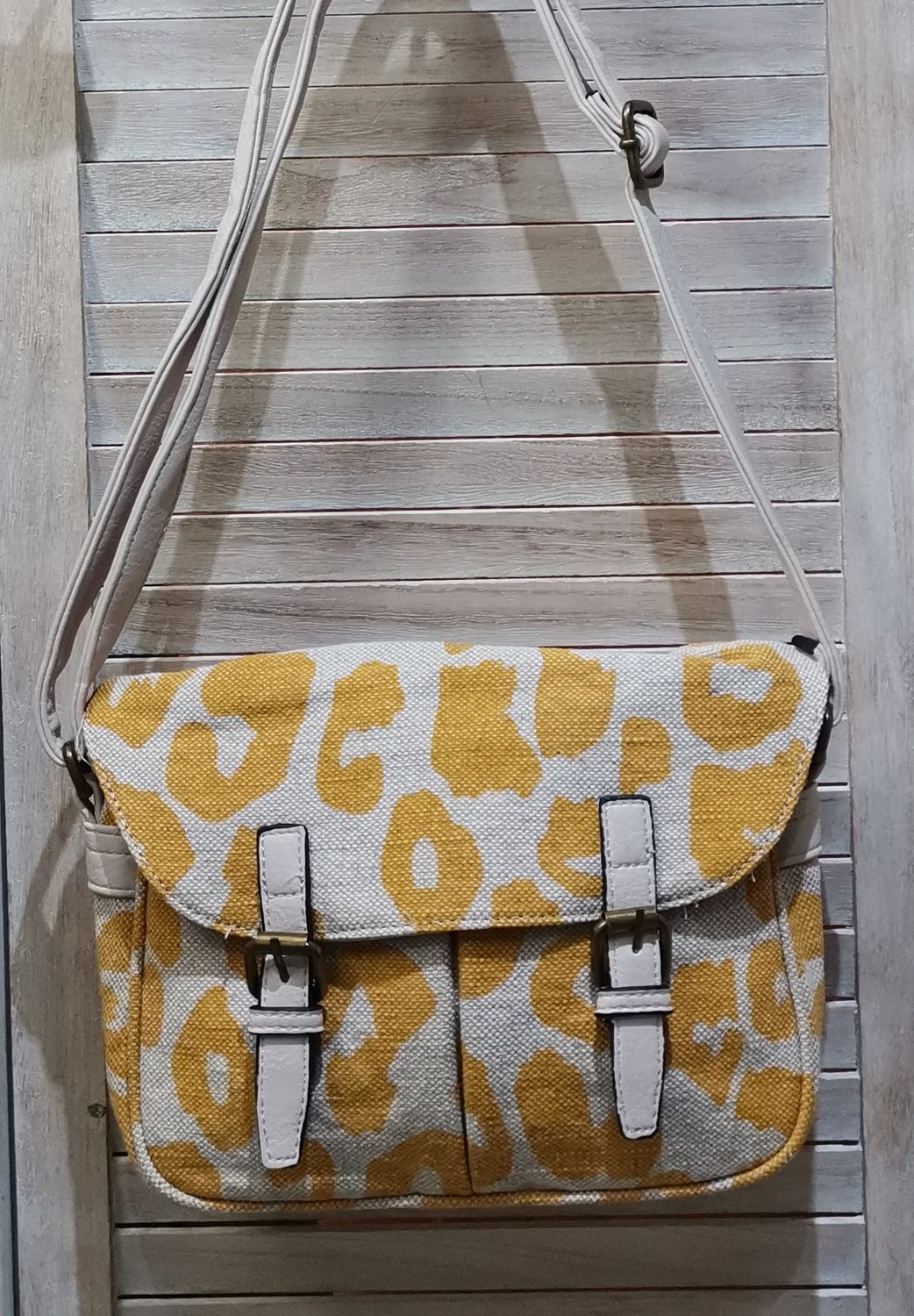 Sac bandoulière à rabat beige / jaune