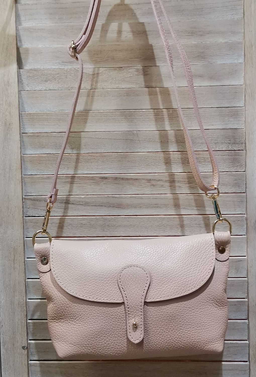 Petit Sac bandoulière en cuir rose pâle