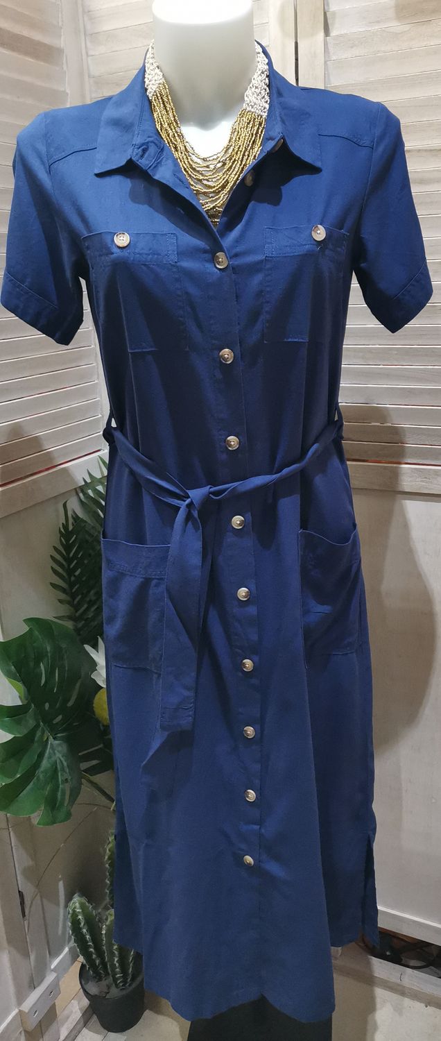 Robe bleue ,mi-longue