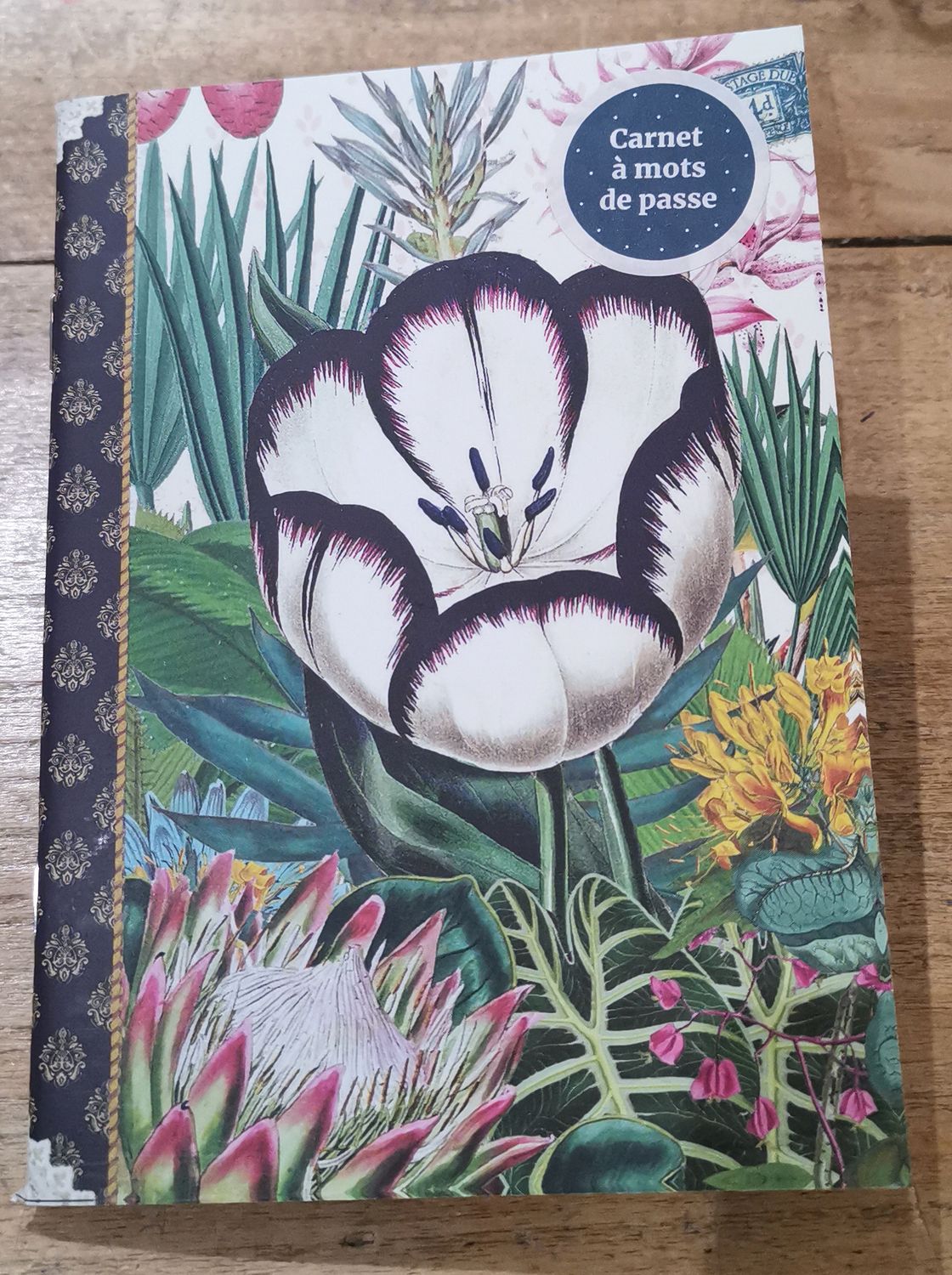Carnet à mot de passe  &quot; fleur &quot;