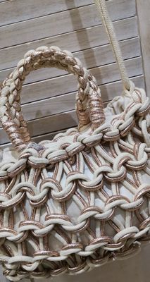 Joli sac en corde crème  et bronze