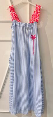 Robe à rayures bleues et blanches avec son palmier fuschia