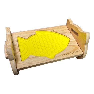 LickiMat Cat Riser with Felix