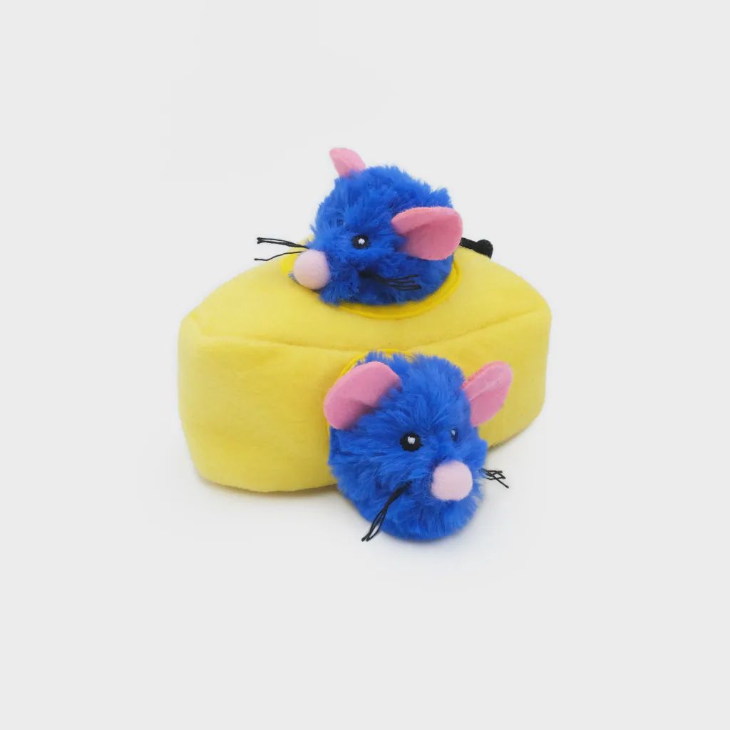 ZippyClaws Burrow – Mice ‘n Cheese