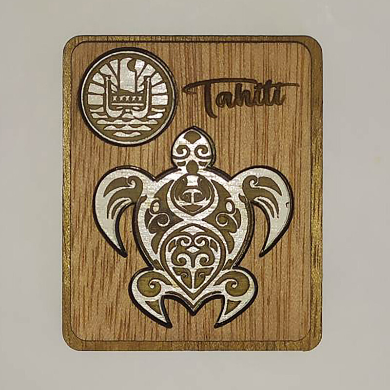 Wood magnet - Tahiti Turtle
