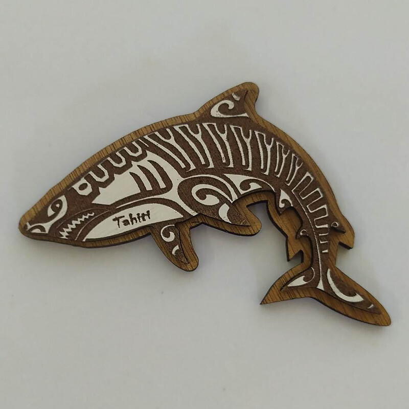 Wood magnet - Tahiti Shark