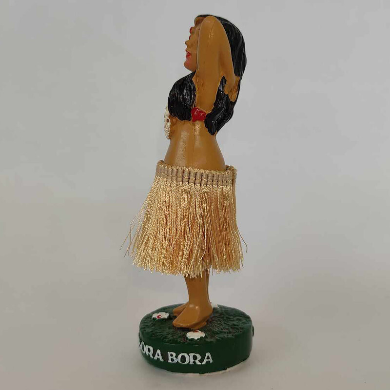 Tahitian dashboard dancer