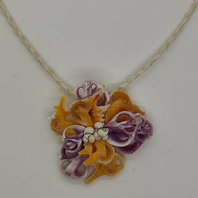 Shell necklace - 12