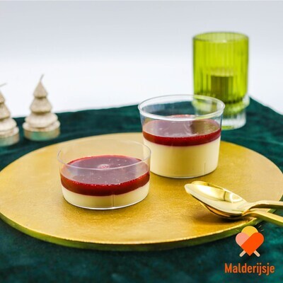 Panna cotta rode vruchten