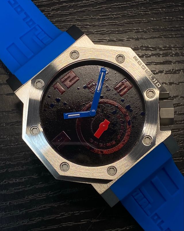 Super Size - Oktagon „Iron Chin“