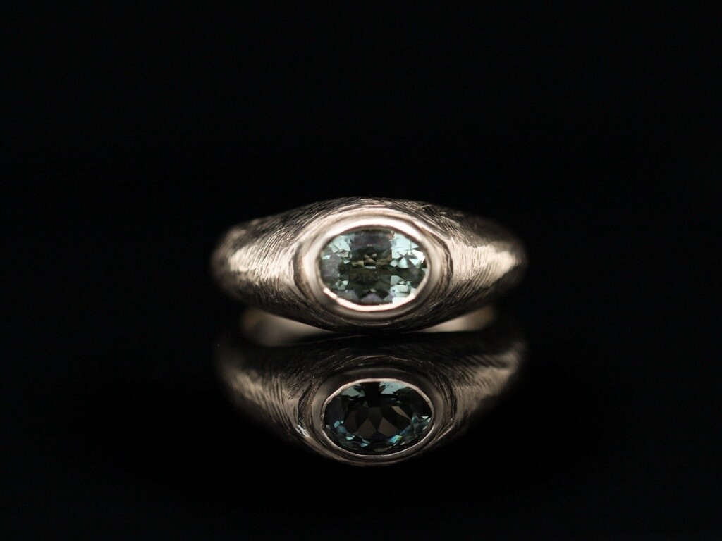 8x6 Oval Lab Sapphire Ring