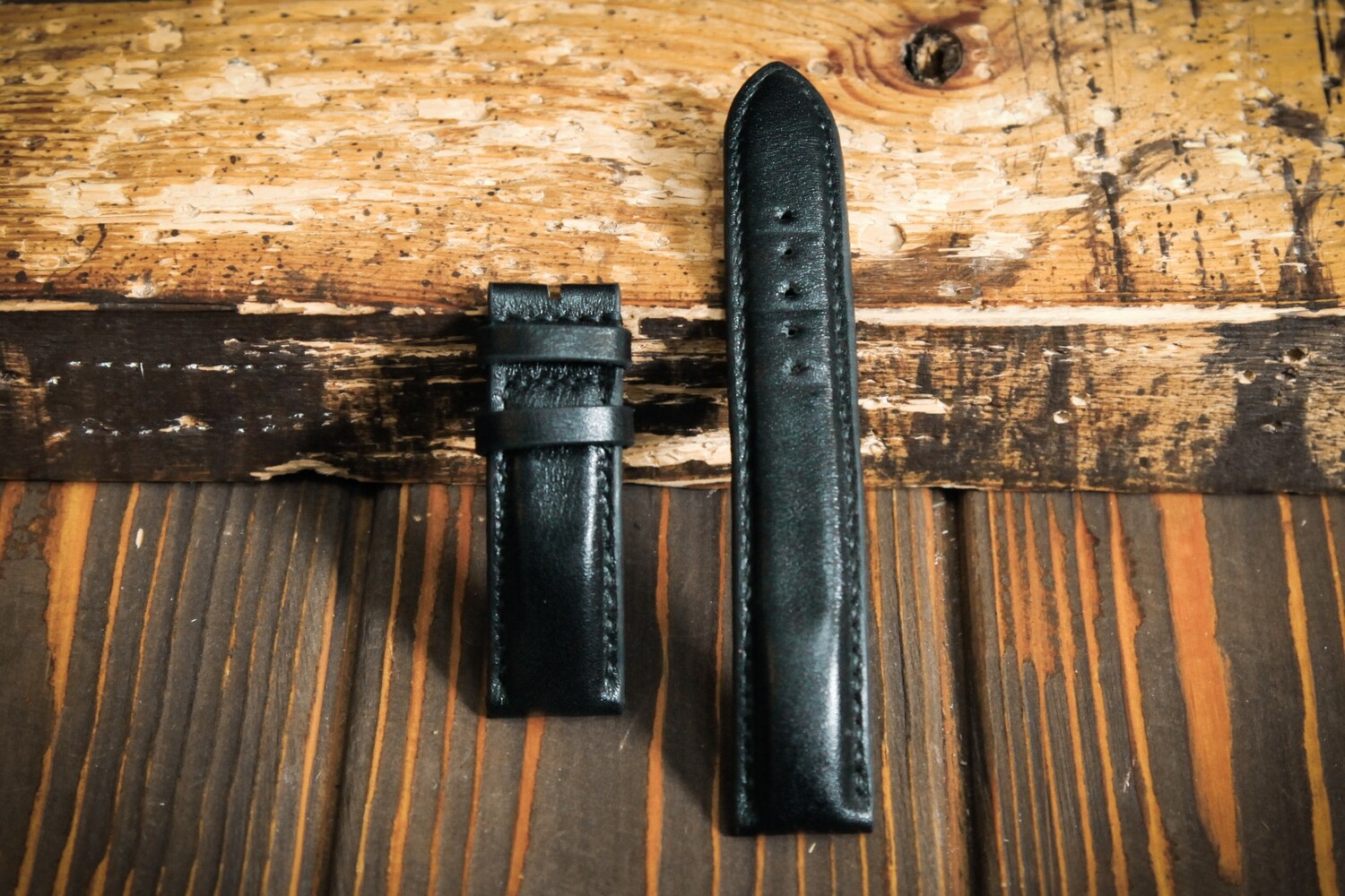 Чёрный кожаный ремешок для часов 22 мм