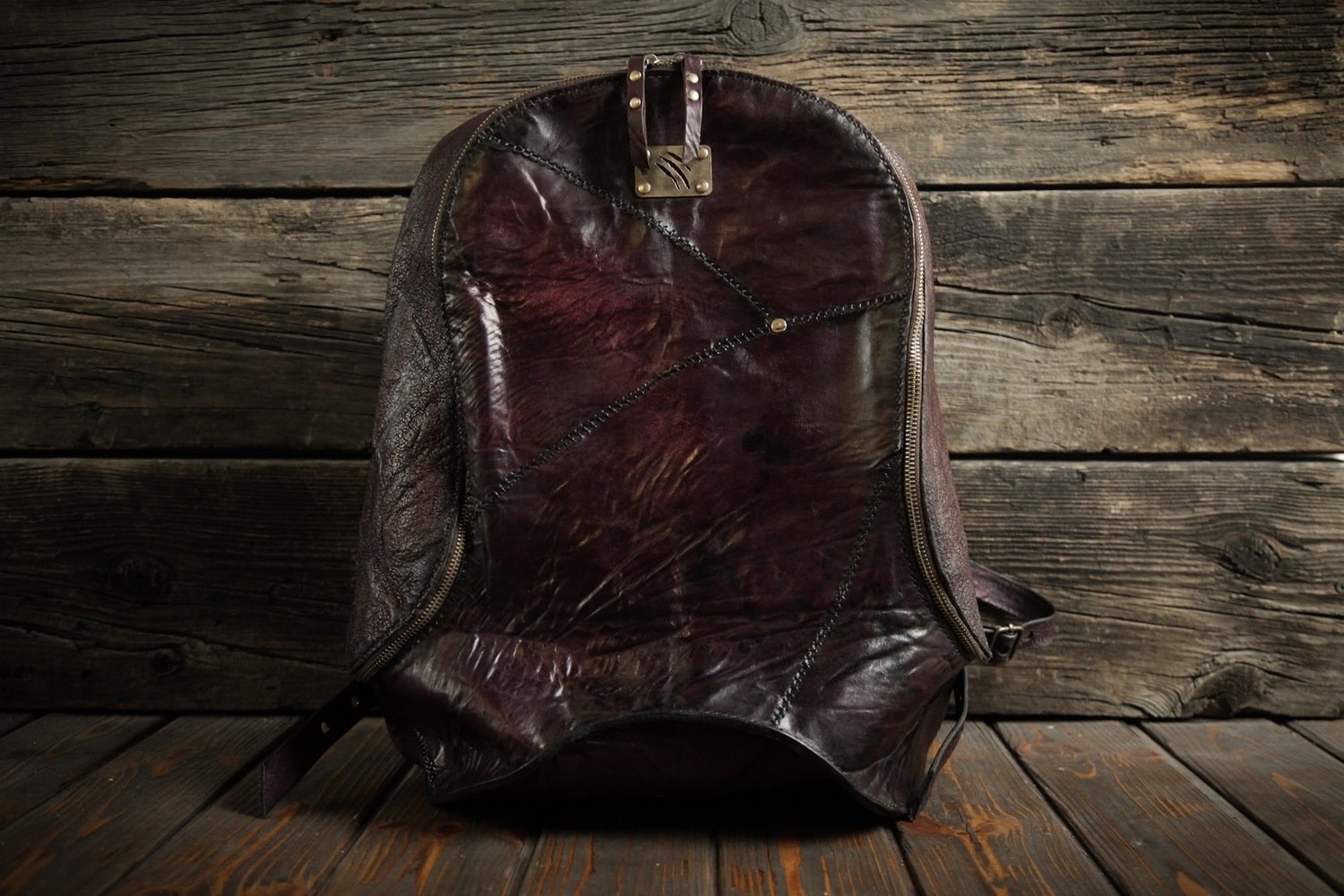 Бордовый рюкзак из сыромятной кожи