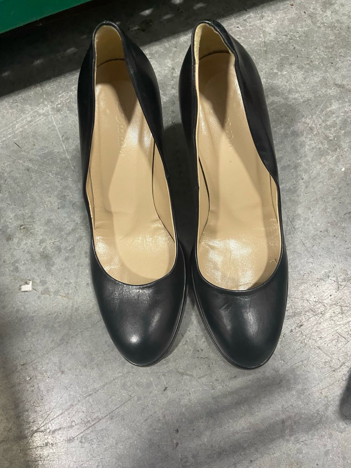 Hobbs Black Pumps