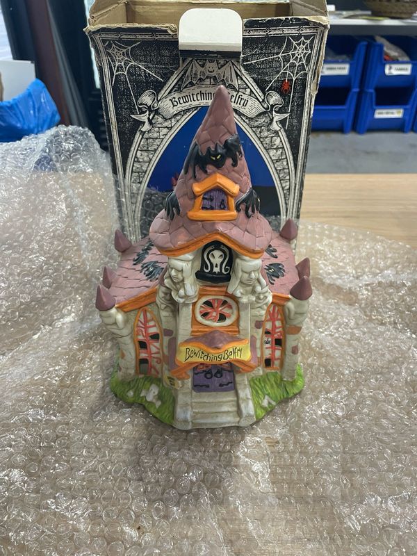 Creepy Hollow Bewitching Belfry