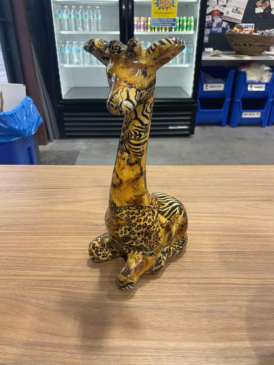 La Vie Safari Collection Giraffe Figurine