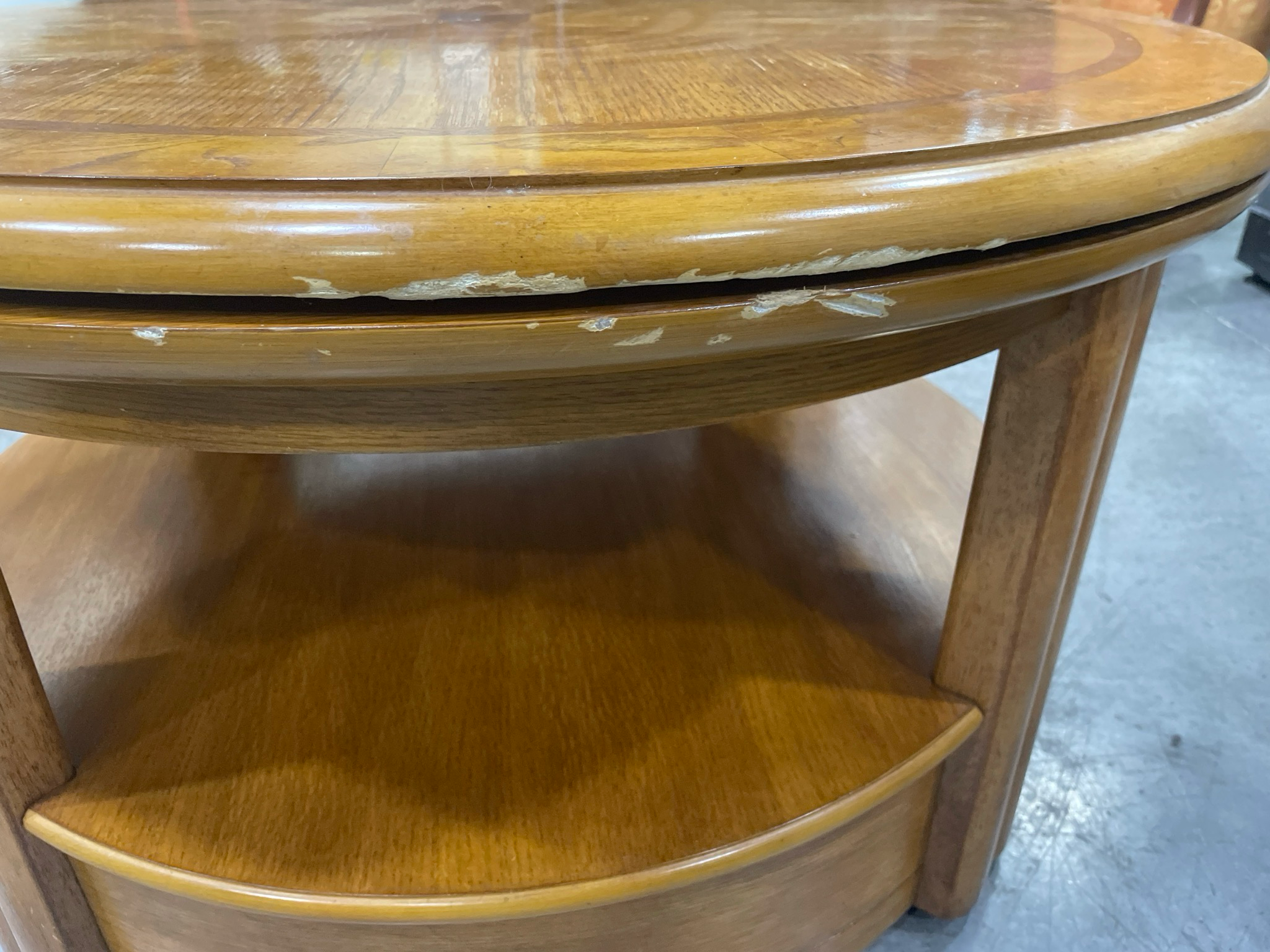 Hammary Lift Top Cocktail Table