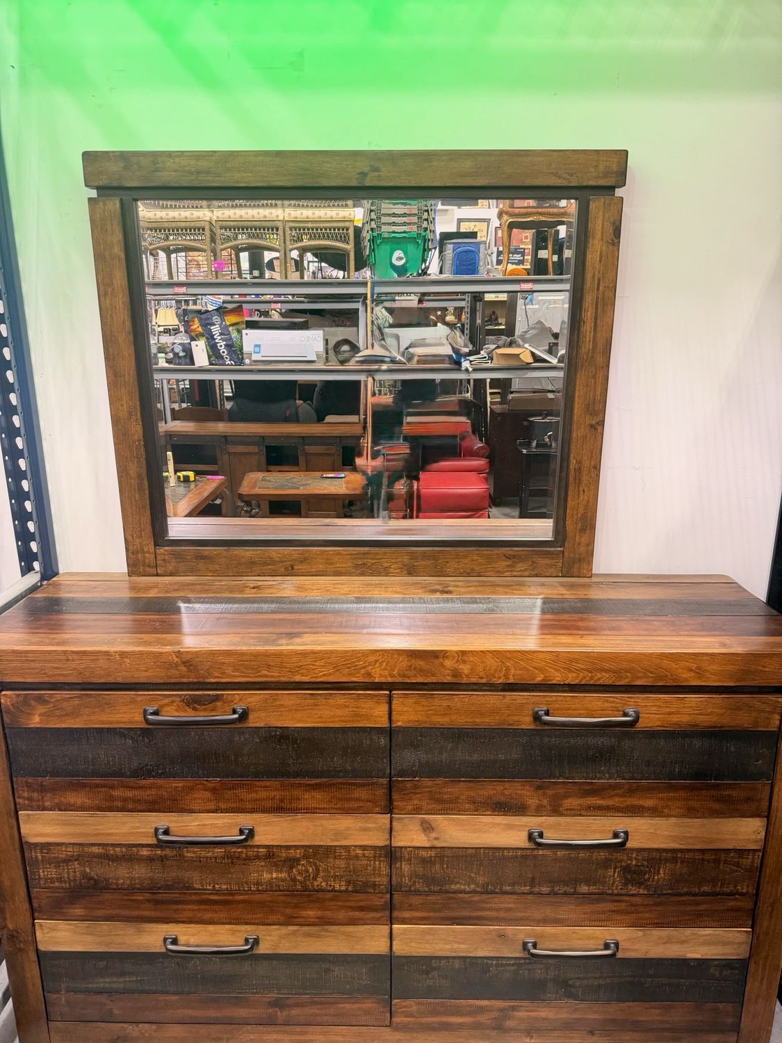 Dresser W/mirror