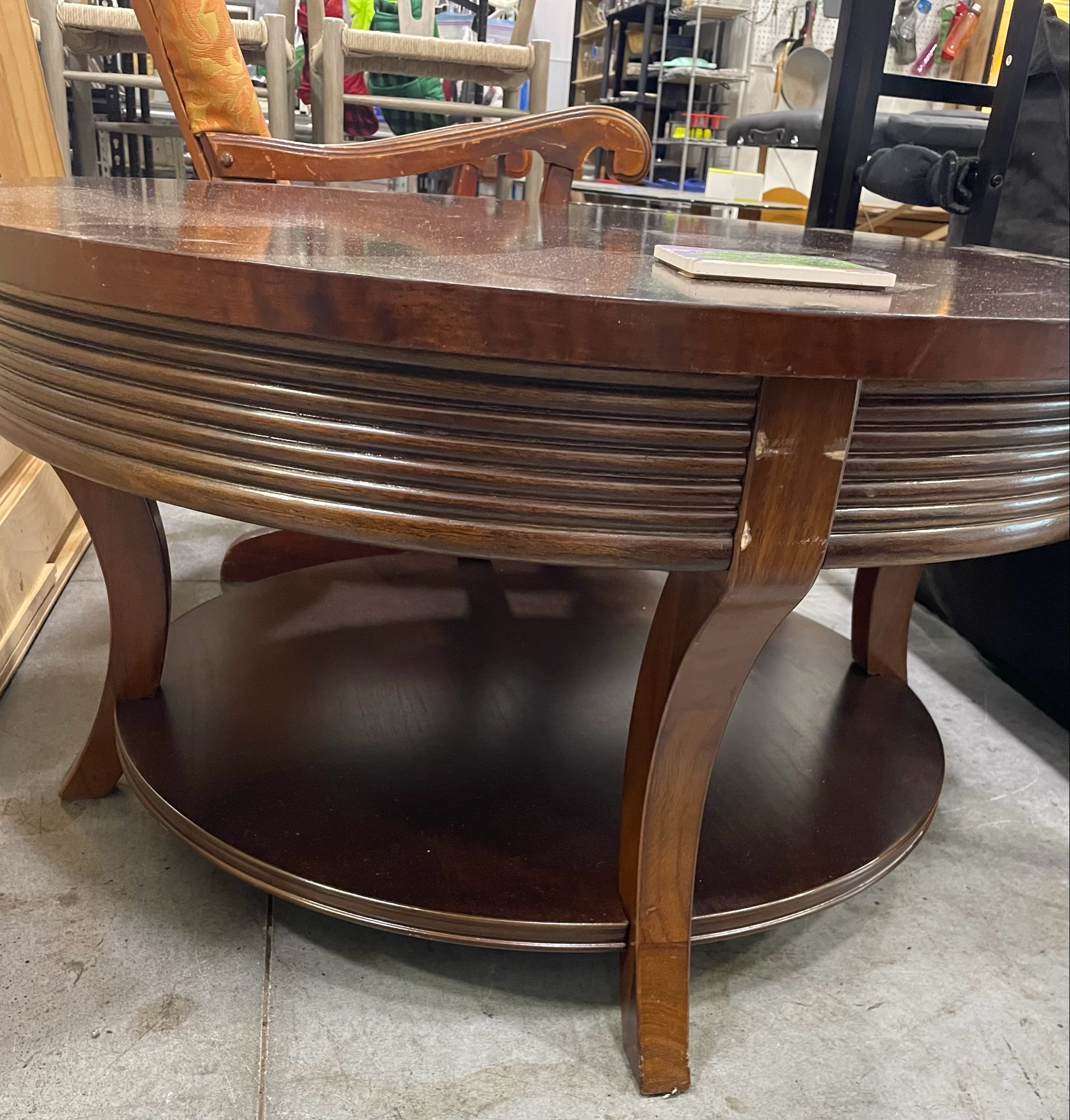Round Table