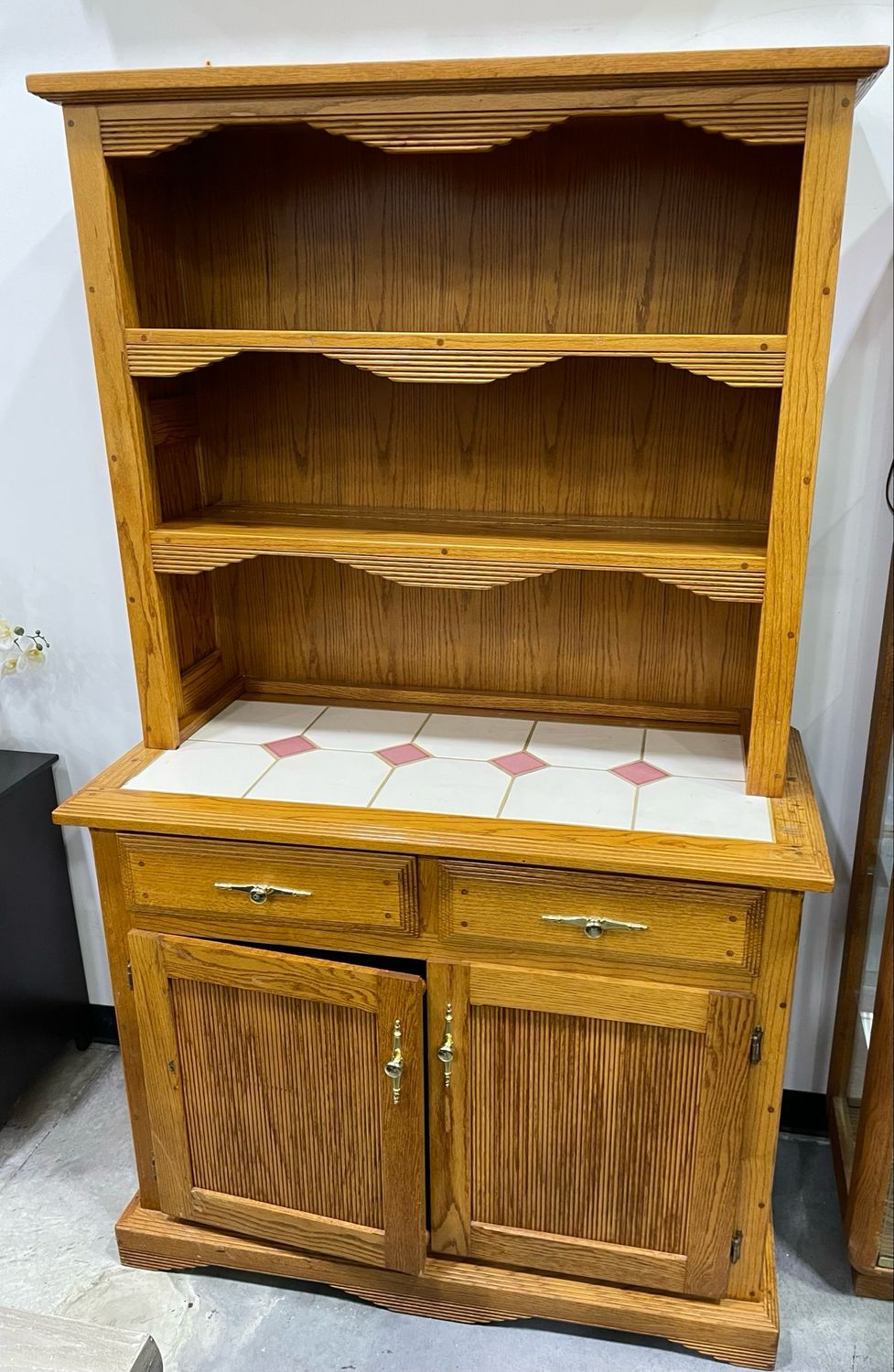 Wooden Hutch With Tile